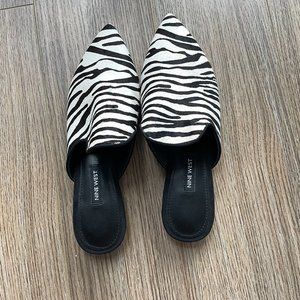 Nine West mule, size 6.5, zebra pattern